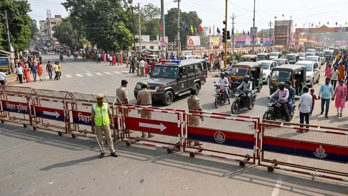 दशहरा पर पटना में बदलेगा ट्रैफिक रूट, डाकबंगला और भट्टाचार्य चौराहे से गांधी मैदान जाना प्रतिबंधित