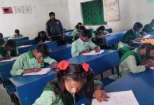 झारखंड में स्कूली शिक्षा में बड़ा बदलाव, तीसरी-चौथी और नौवीं की नई किताबें लागू; 5वीं से 8वीं तक करना होगा इंतजार