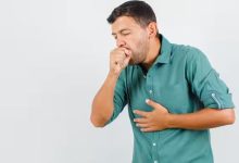 लगातार सूखी खांसी और सीढ़ियां चढ़ते फूलती है सांस? फेफड़ों की इस गंभीर बीमारी के हो सकते हैं संकेत लगातार सूखी खांसी और सीढ़ियां चढ़ते फूलती है सांस? फेफड़ों की इस गंभीर बीमारी के हो सकते हैं संकेत