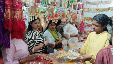 मोरहाबादी मैदान में जेसोवा दिवाली मेला अब 3 नवंबर तक, खरीदारी के लिए मिलेगा एक दिन अतिरिक्त मोरहाबादी मैदान में जेसोवा दिवाली मेला अब 3 नवंबर तक, खरीदारी के लिए मिलेगा एक दिन अतिरिक्त