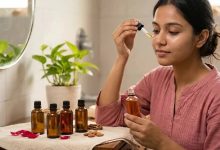 सर्दियों में चेहरे पर कौन सा तेल लगाना सही? नारियल से रोजहिप ऑयल तक, जानें डर्मेटोलॉजिस्ट की राय