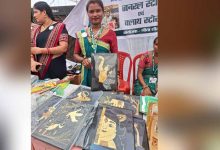 धान के पैरे से धनेश्वरी ने गढ़ी आत्मनिर्भरता की नई पहचान, कला को बनाया कमाई का जरिया