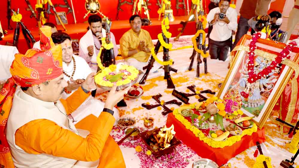 ‘शस्त्र-पूजन शक्ति और सुरक्षा का प्रतीक’, विजयादशमी पर बोले मुख्यमंत्री डॉ. मोहन यादव