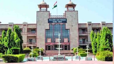 सरकारी वकीलों की ड्राफ्टिंग पर हाईकोर्ट की टिप्पणी, AG-डिप्टी AG से पूछा सवाल सरकारी वकीलों की ड्राफ्टिंग पर हाईकोर्ट की टिप्पणी, AG-डिप्टी AG से पूछा सवाल