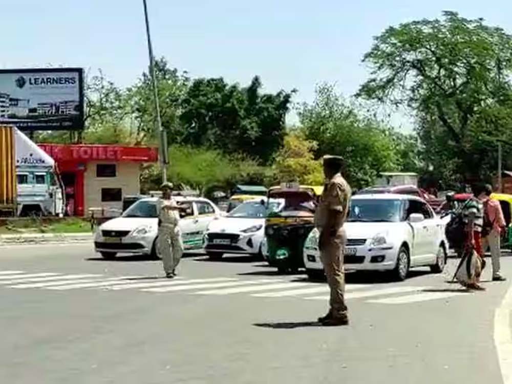 नोएडा-ग्रेटर नोएडा: नवरात्र के शुभ मुहूर्त में 9 हजार से अधिक नए वाहनों की होगी बंपर डिलीवरी