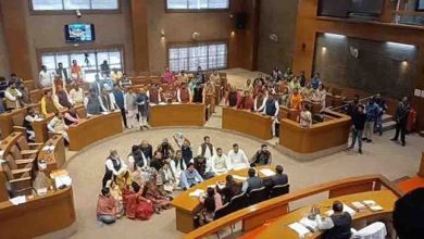‘मैं कमीशन नहीं लेती, माफी भी नहीं मांगूंगी’, भोपाल परिषद में जकी के बयान पर बवाल