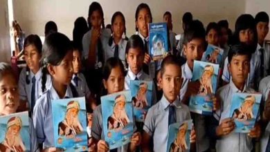 आसाराम की किताब को लेकर स्कूल में विवाद, अभिभावकों की शिकायत के बाद प्रिंसिपल पर कार्रवाई