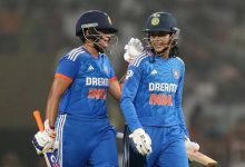 Shafali Verma Record: एक साल में 922 टी20 रन बनाने वाली पहली महिला बल्लेबाज बनीं शेफाली, मंधाना का रिकॉर्ड तोड़ा
