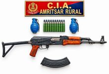 पंजाब में त्योहारों से पहले बड़ी साजिश नाकाम, पाकिस्तान से आई AK-47 और ग्रेनेड की खेप पकड़ी