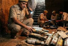 बिहार में शराब तस्करों पर कार्रवाई, पिकअप वैन जब्त और टाइल्स गोदाम सील; पंजाब से जुड़ा खेप का कनेक्शन