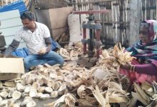बिहार के इंजीनियर ने खोजा प्लास्टिक का देसी विकल्प, 50 पैसे में तैयार होता है उत्पाद