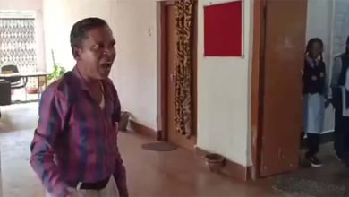 10 महीने से वेतन नहीं मिलने का आरोप, नशे में स्कूल पहुंचा शिक्षक और ‘मोदी’ को बताया दोषी