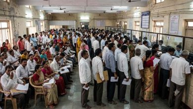 शुभ मुहूर्त में रजिस्ट्री की होड़, इंदौर में सर्वर धीमा होने से लोग परेशान