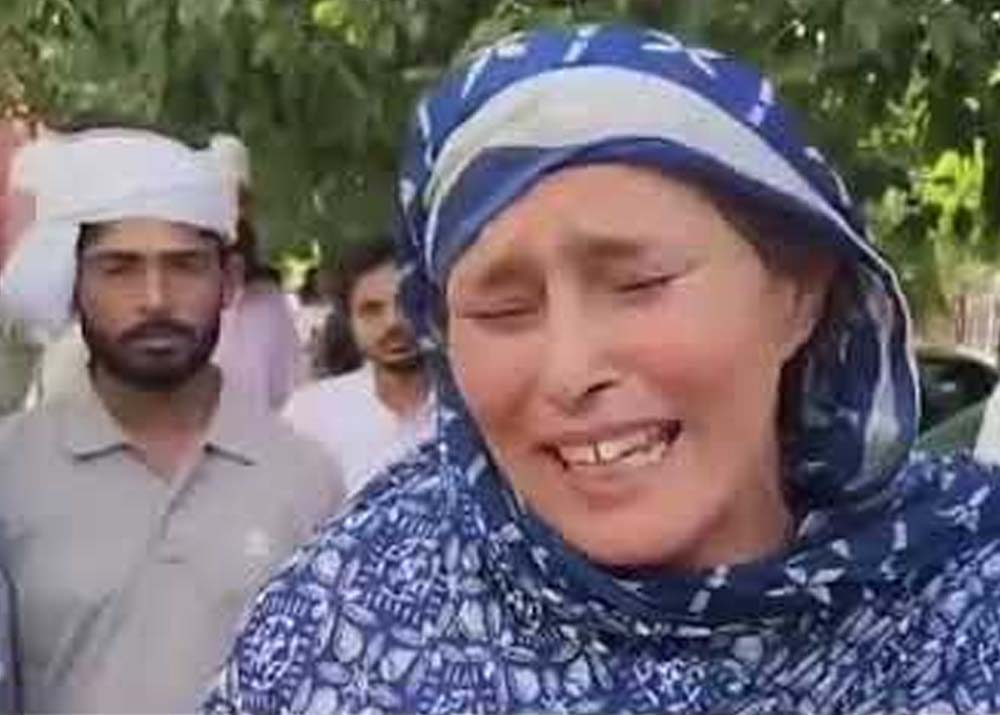 'मैं अपने बेटे का बदला लेकर रहूंगी', परविंदर झोटा की मां का रो-रोकर बुरा हाल