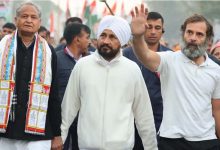 वोट चोरी के आरोपों पर कांग्रेस का प्रदर्शन, दिल्ली में जुटे पंजाब के सांसद; चन्नी-रंधावा भी साथ