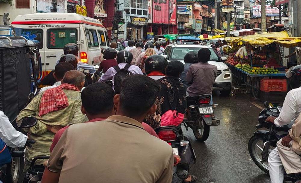 त्योहारी सीजन में ट्रैफिक व्यवस्था सुधारने की कवायद, चंडीगढ़ पुलिस ने व्यापारियों से की चर्चा त्योहारी सीजन में ट्रैफिक व्यवस्था सुधारने की कवायद, चंडीगढ़ पुलिस ने व्यापारियों से की चर्चा
