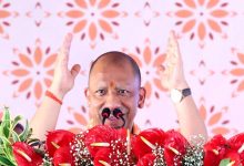 एप के जरिए ऑनलाइन कनेक्ट होगी हर महिला, क्यूआर स्कैन करते ही कर सकेंगी शिकायत एप के जरिए ऑनलाइन कनेक्ट होगी हर महिला, क्यूआर स्कैन करते ही कर सकेंगी शिकायत