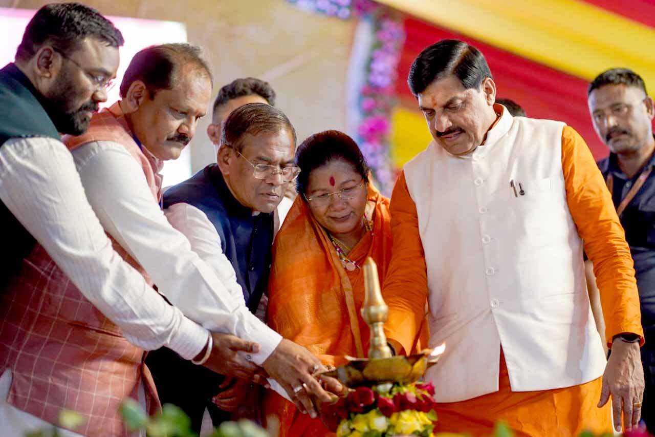 मुख्यमंत्री डॉ. यादव बोले - प्रदेश के 21 लाख से अधिक तेंदूपत्ता संग्राहकों को दी जाएगी बोनस राशि
