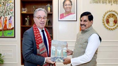 मुख्यमंत्री डॉ. यादव से फ्रांस के महावाणिज्य दूत पैट्रिक लेवेरिनो ने की शिष्टाचार भेंट