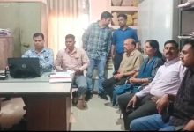बिल पास कराने के बदले मांगी 45 हजार की घूस, लोकायुक्त ने जल संसाधन विभाग के दो अधिकारियों को दबोचा