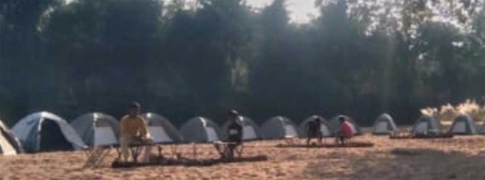 जबर्रा के जंगलों में नाइट ट्रेकिंग और कैंपिंग से वनांचल पर्यटन को मिली नई उड़ान जबर्रा के जंगलों में नाइट ट्रेकिंग और कैंपिंग से वनांचल पर्यटन को मिली नई उड़ान