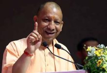 महर्षि वाल्मीकि आश्रम में सीएम योगी ने की पूजा-अर्चना, प्राचीन शिवलिंग और सीता कुटिया के भी किए दर्शन